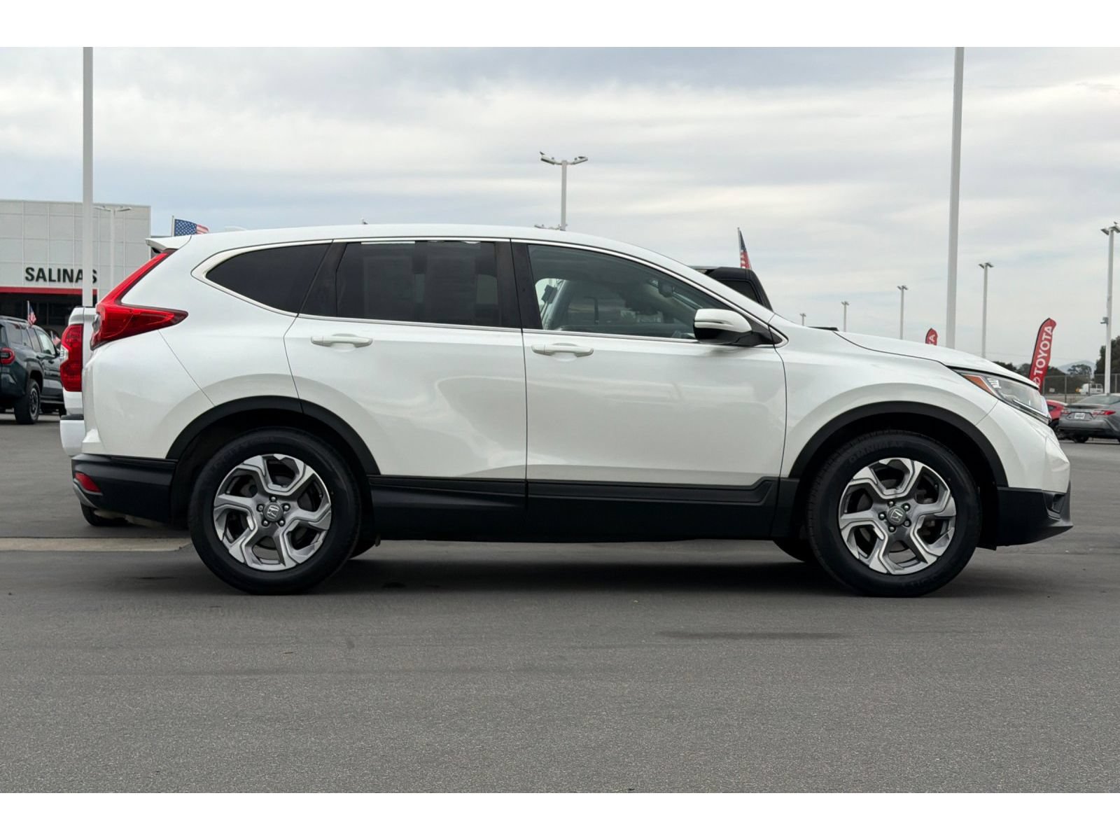 Used 2018 Honda CR-V EX-L image 3