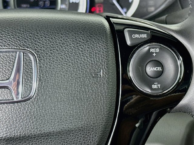 Used 2017 Honda Accord EX-L image 12