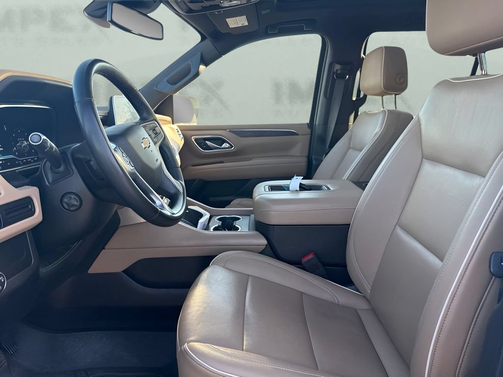 Used 2023 Chevrolet Tahoe Premier AWD/4WD image 12