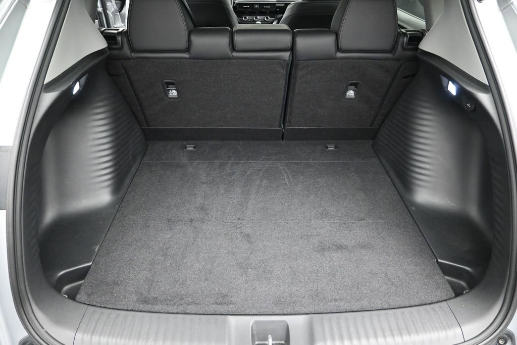 Used 2025 Acura ADX FWD image 18