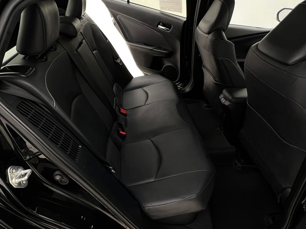 Used 2022 Toyota Prius Prime XLE image 14