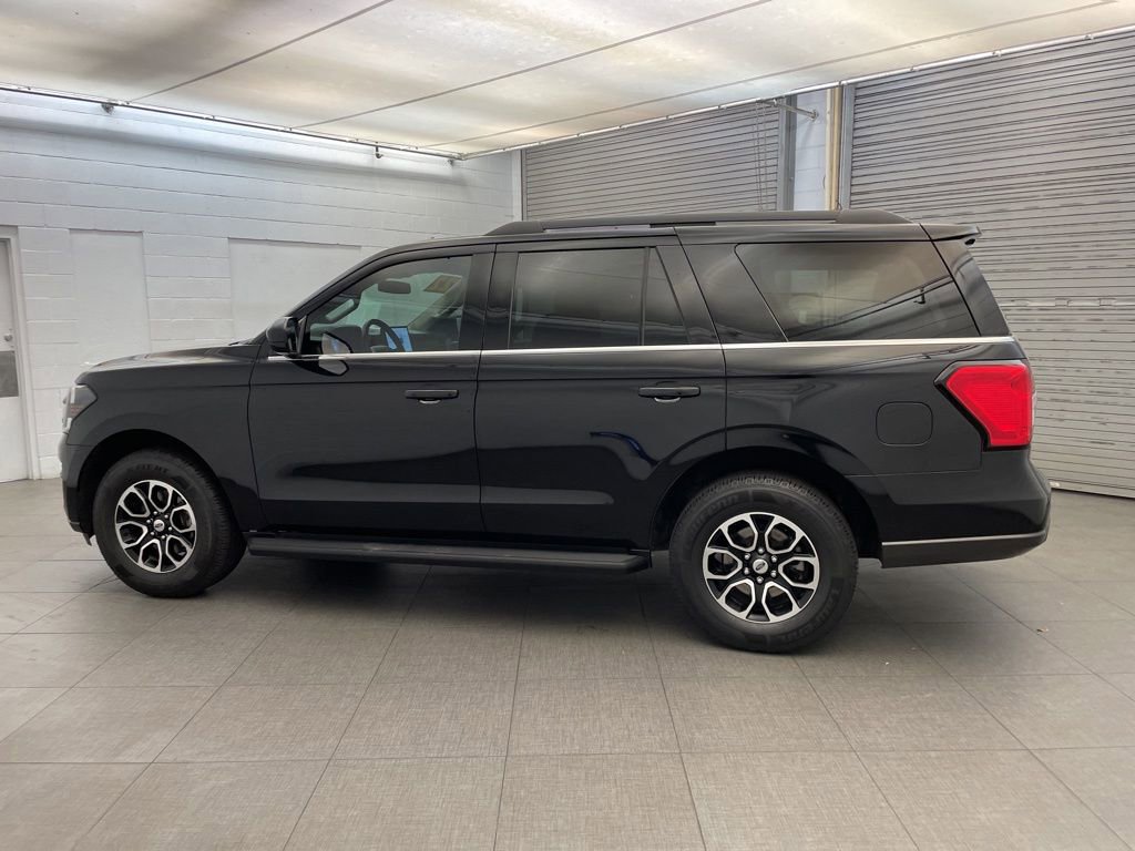 Used 2022 Ford Expedition XLT image 8