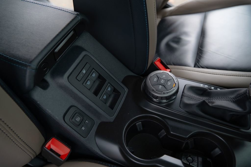 Used 2024 Ford Bronco Wildtrak image 18