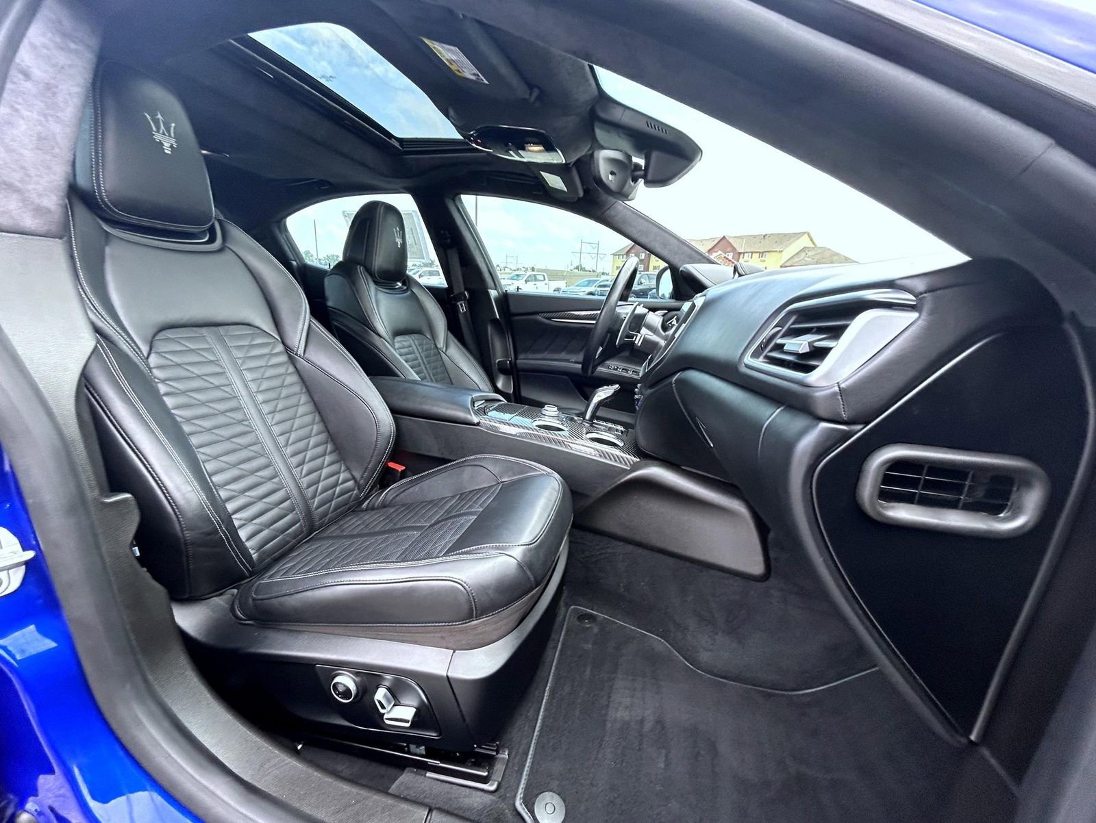 Used 2022 Maserati Ghibli Modena Q4 image 15