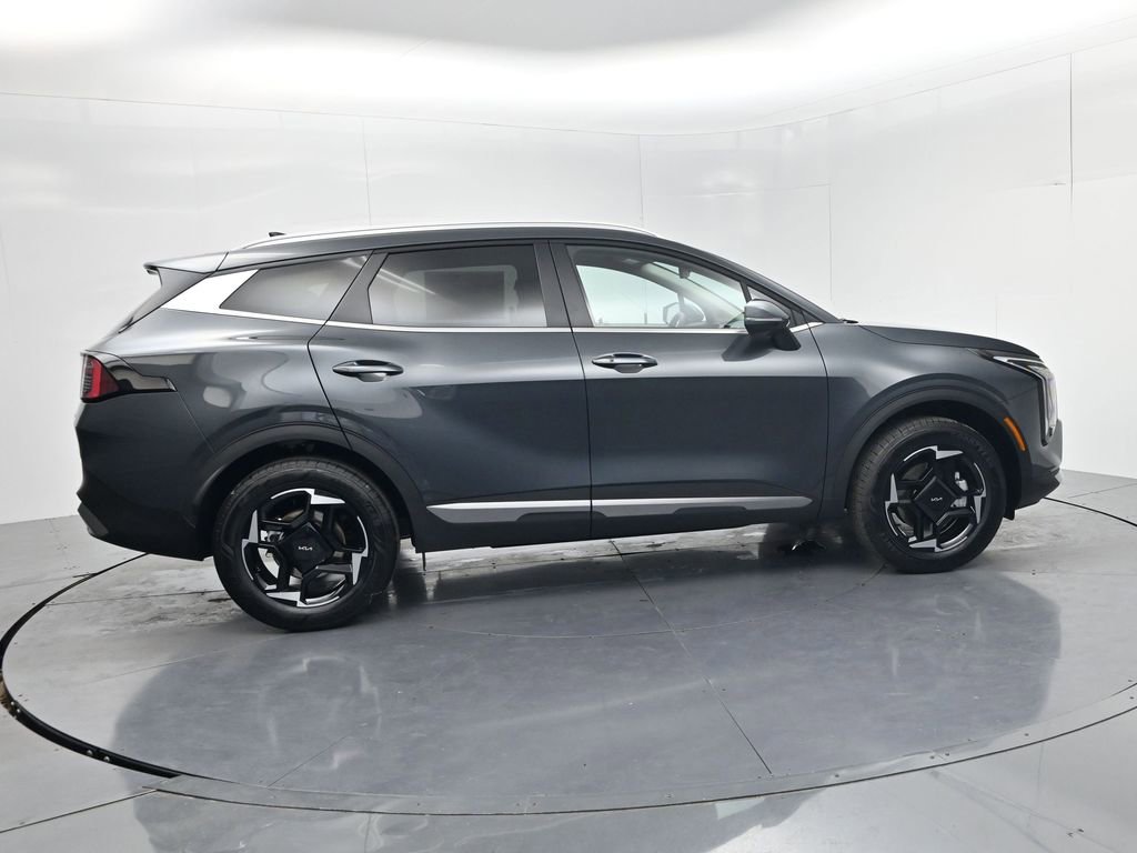 New 2026 Kia Sportage EX image 8