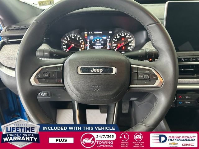 Used 2024 Jeep Compass Latitude AWD/4WD image 15