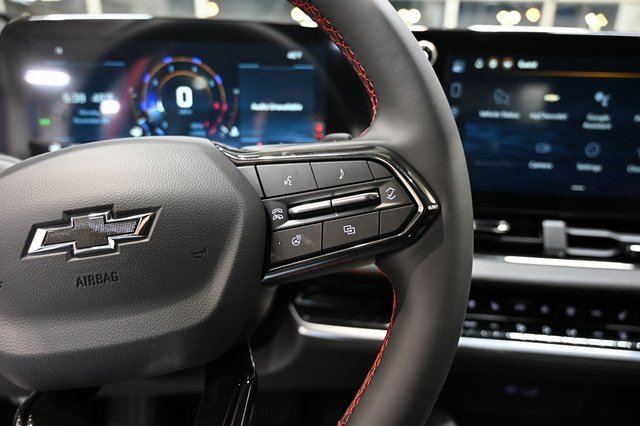 New 2026 Chevrolet Equinox RS w/ Convenience Package III image 23