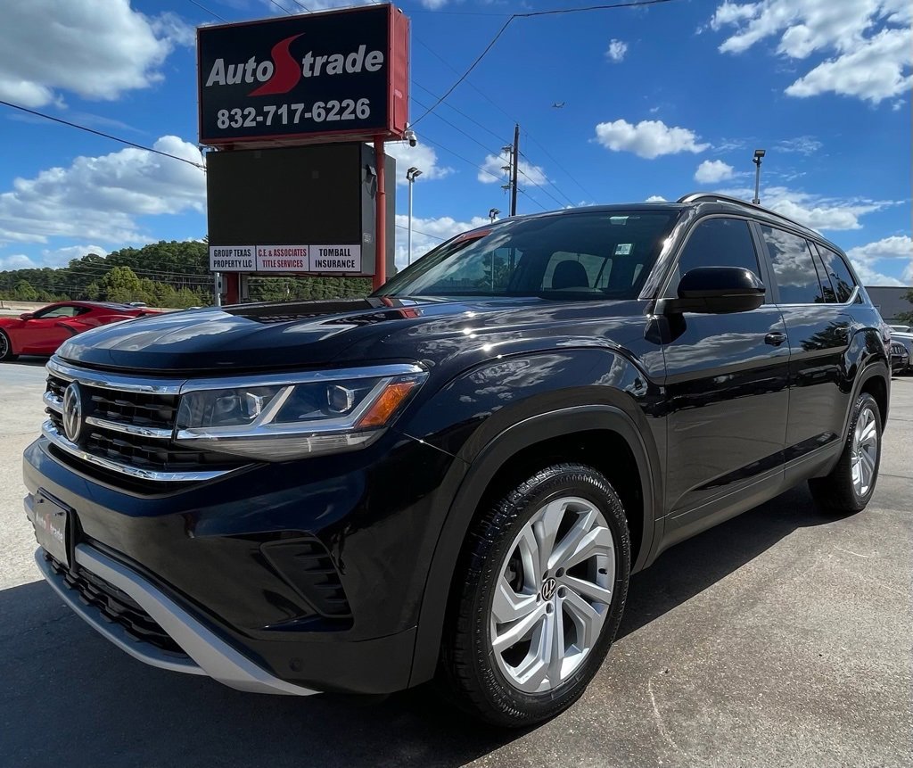 Used 2021 Volkswagen Atlas SE w/ Towing Package image 4