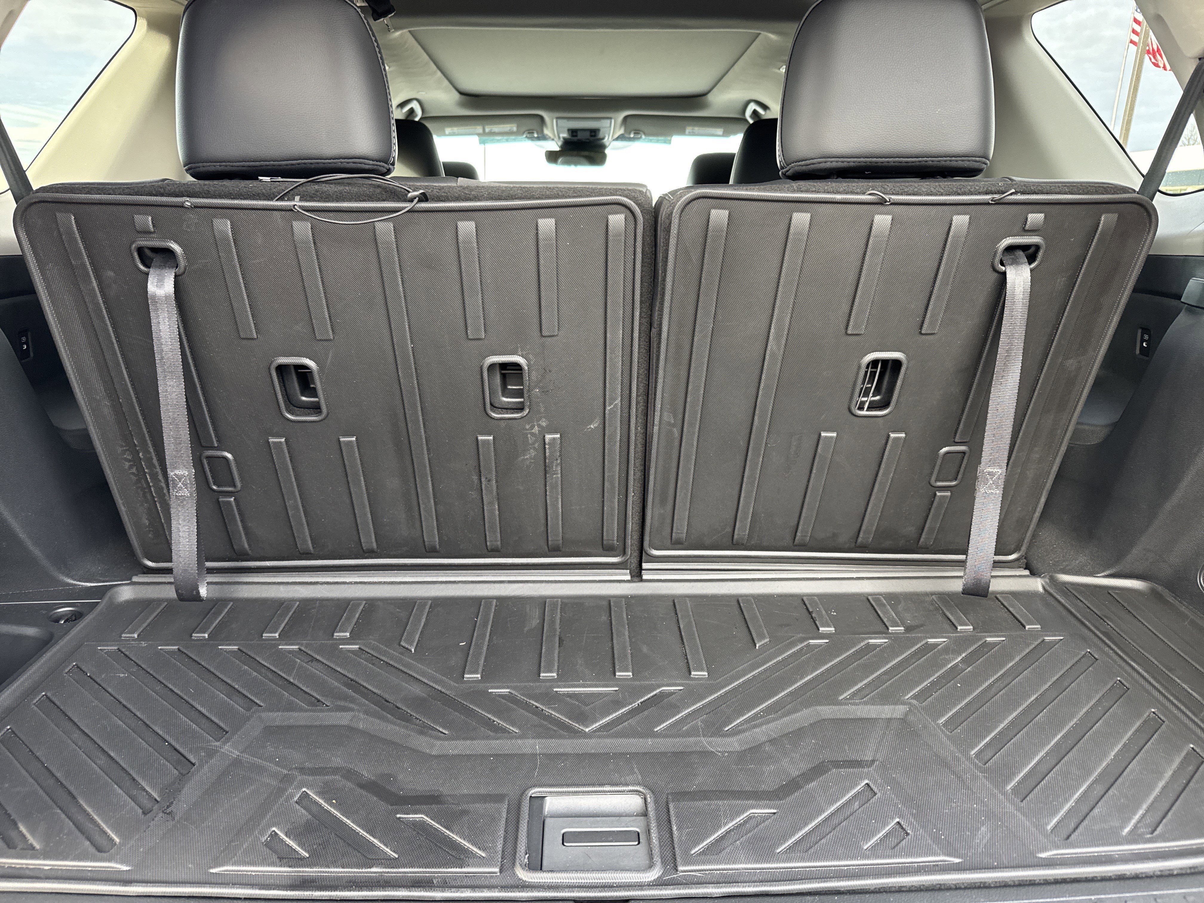 Used 2025 Honda Pilot Touring image 34