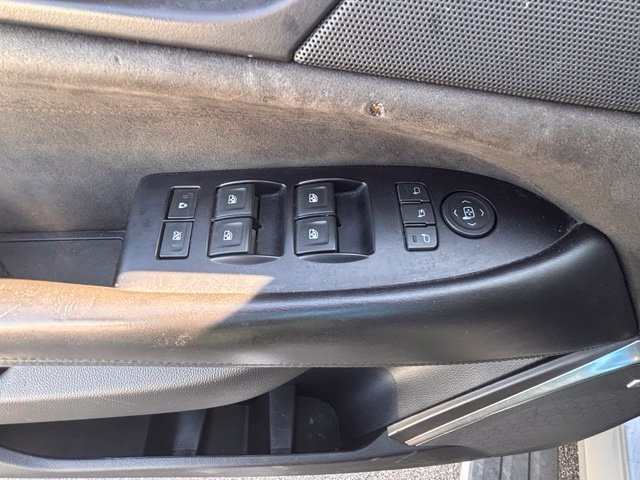 Used 2018 Cadillac Escalade Platinum RWD image 39