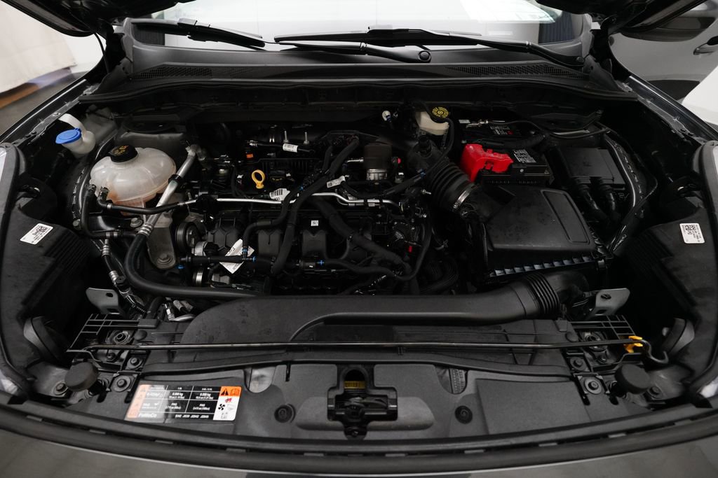 Used 2020 Ford Escape SEL image 3