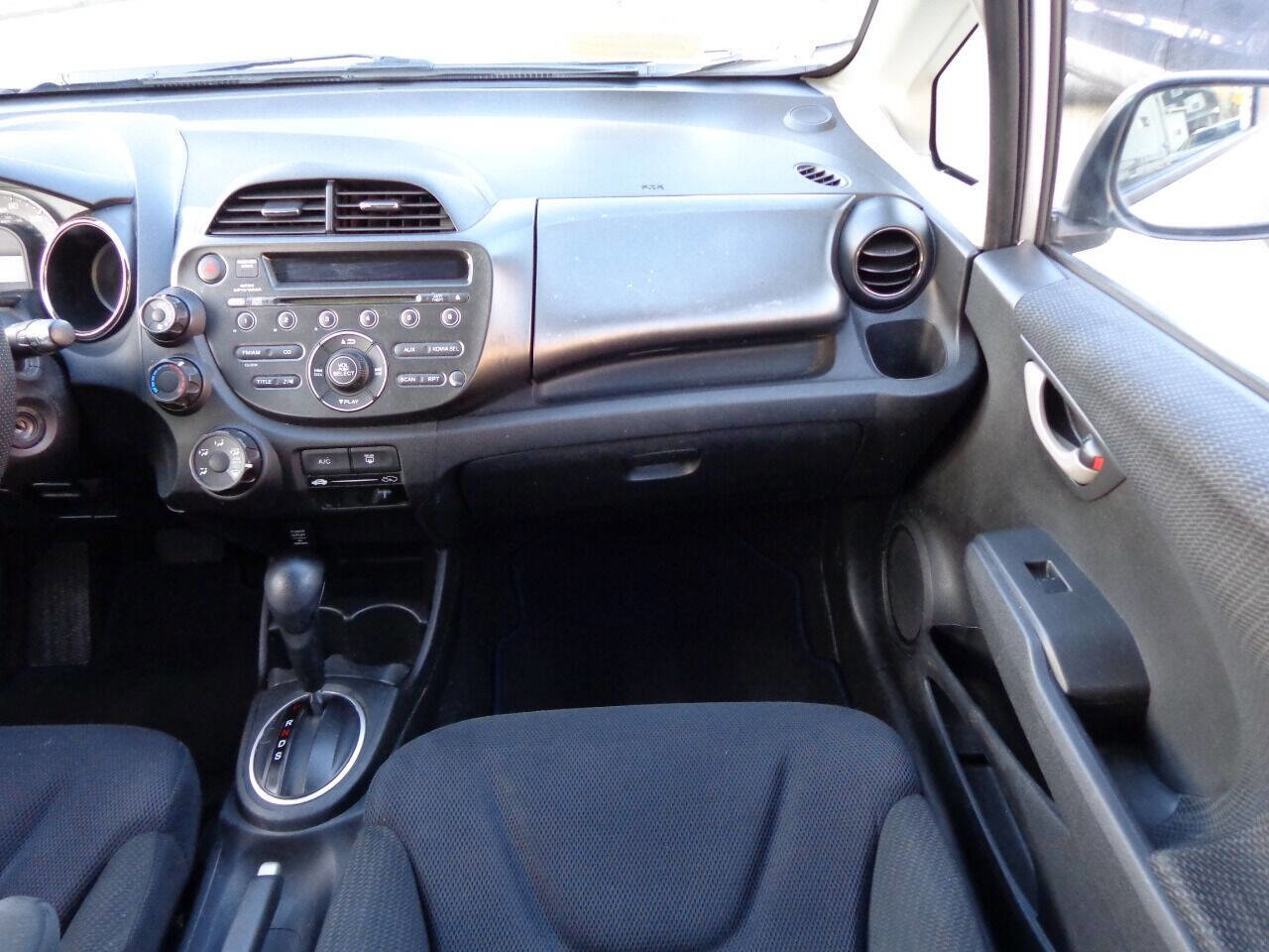 Used 2012 Honda Fit Sport image 34