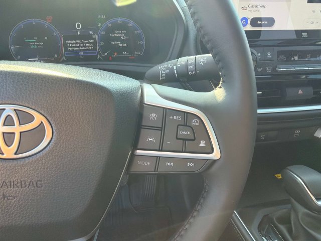 Used 2026 Toyota Grand Highlander FWD image 27