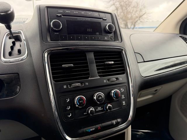 Used 2015 Dodge Grand Caravan SE w/ Quick Order Package 29E SE image 47