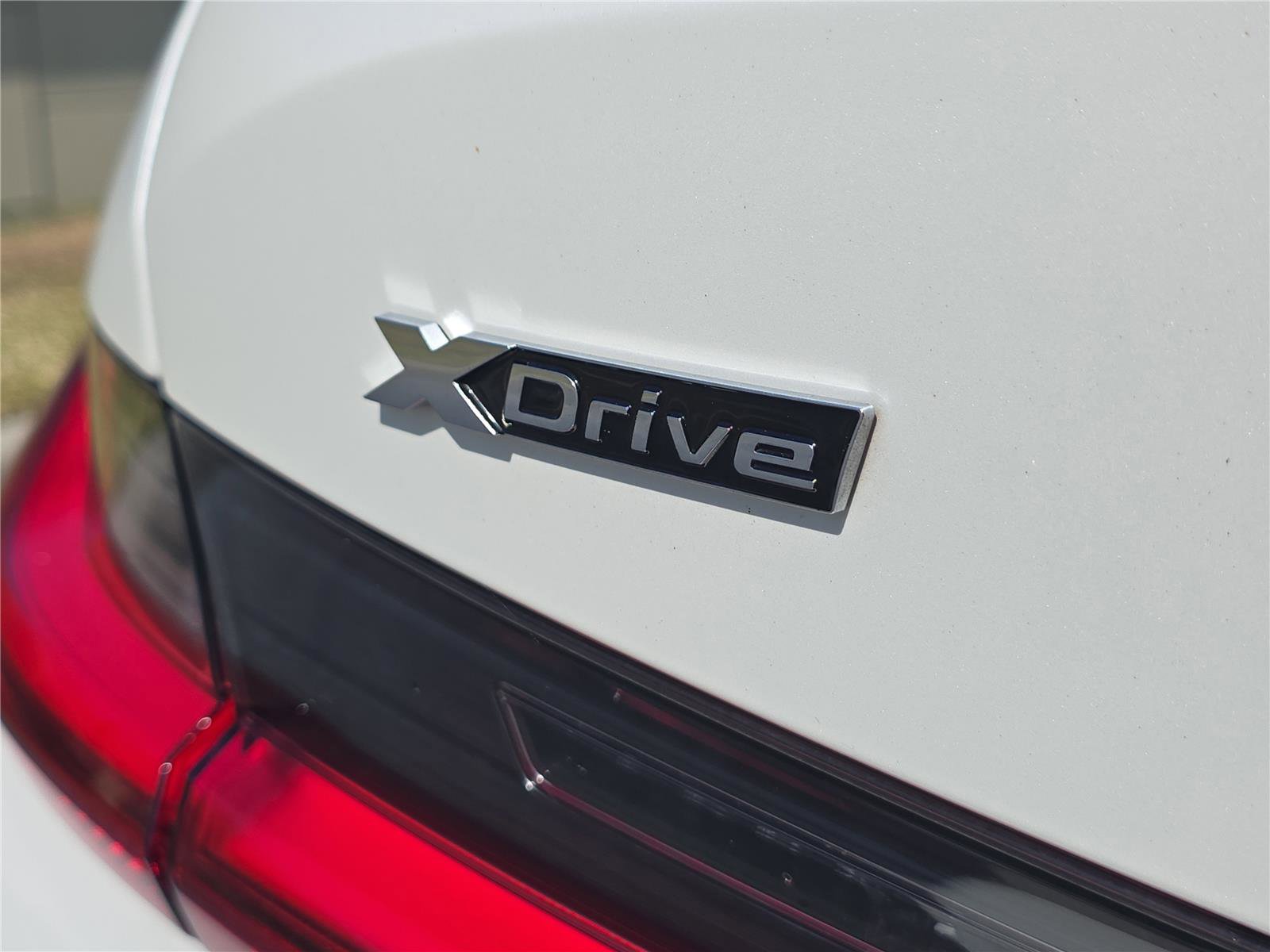 Used 2023 BMW M3 Competition w/ M Carbon Exterior Package image 6