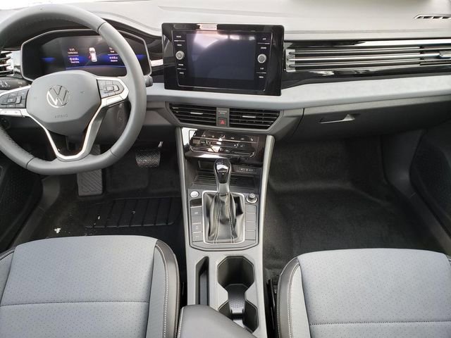 New 2026 Volkswagen Jetta SE FWD image 9