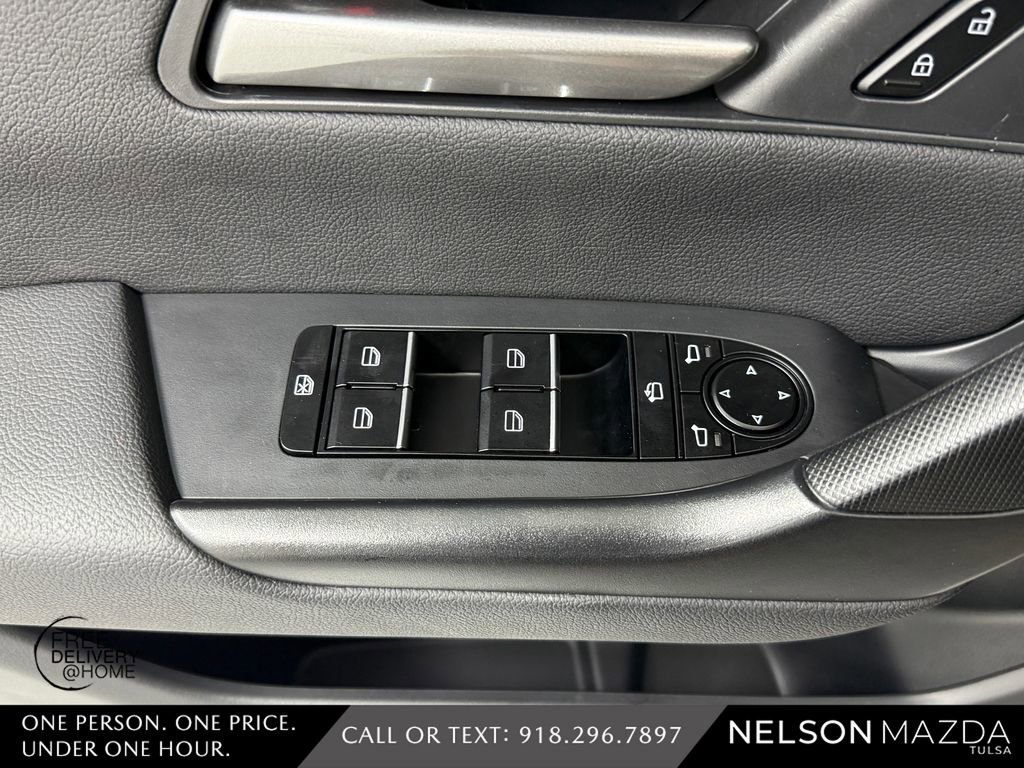 Certified 2025 MAZDA CX-50 AWD 2.5 Turbo w/ Premium Pkg image 21