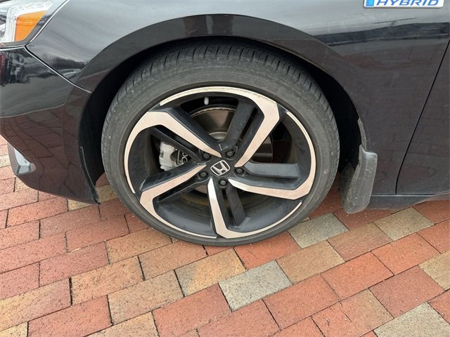Used 2022 Honda Accord Sport image 2