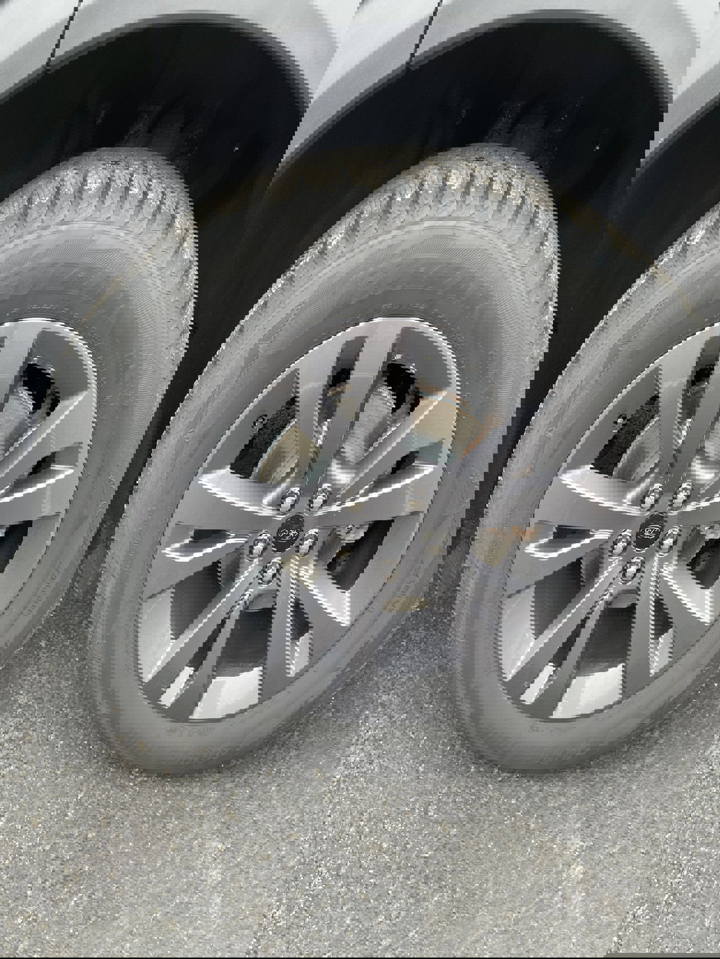 Used 2021 Ford Explorer XLT w/ Equipment Group 202A image 31