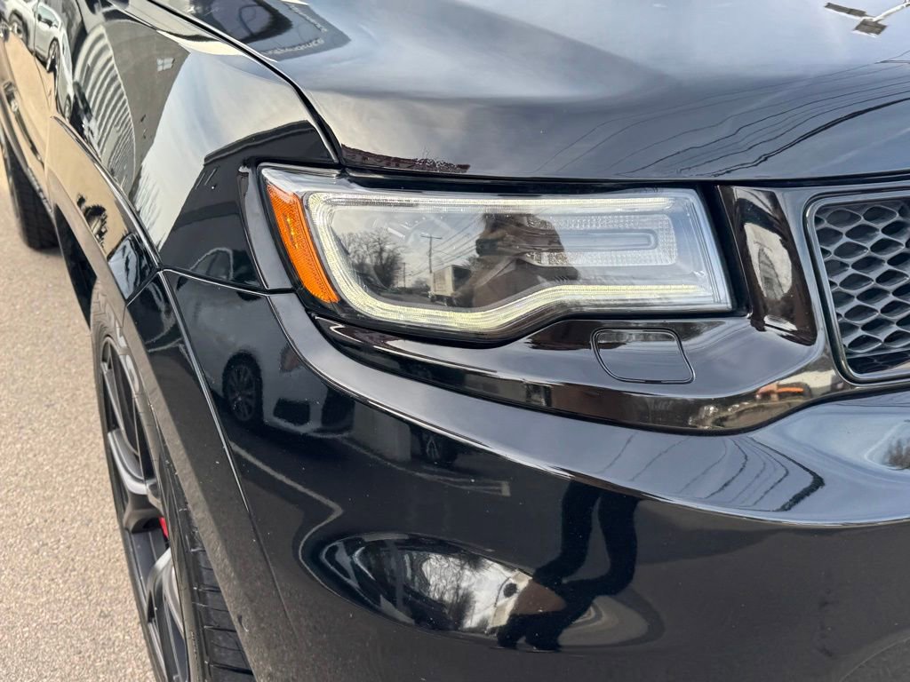 Used 2018 Jeep Grand Cherokee SRT image 12