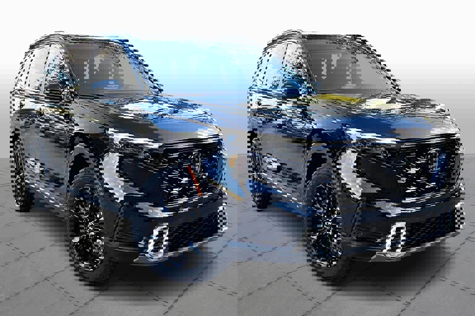 Used 2025 Honda CR-V Sport Touring image 3