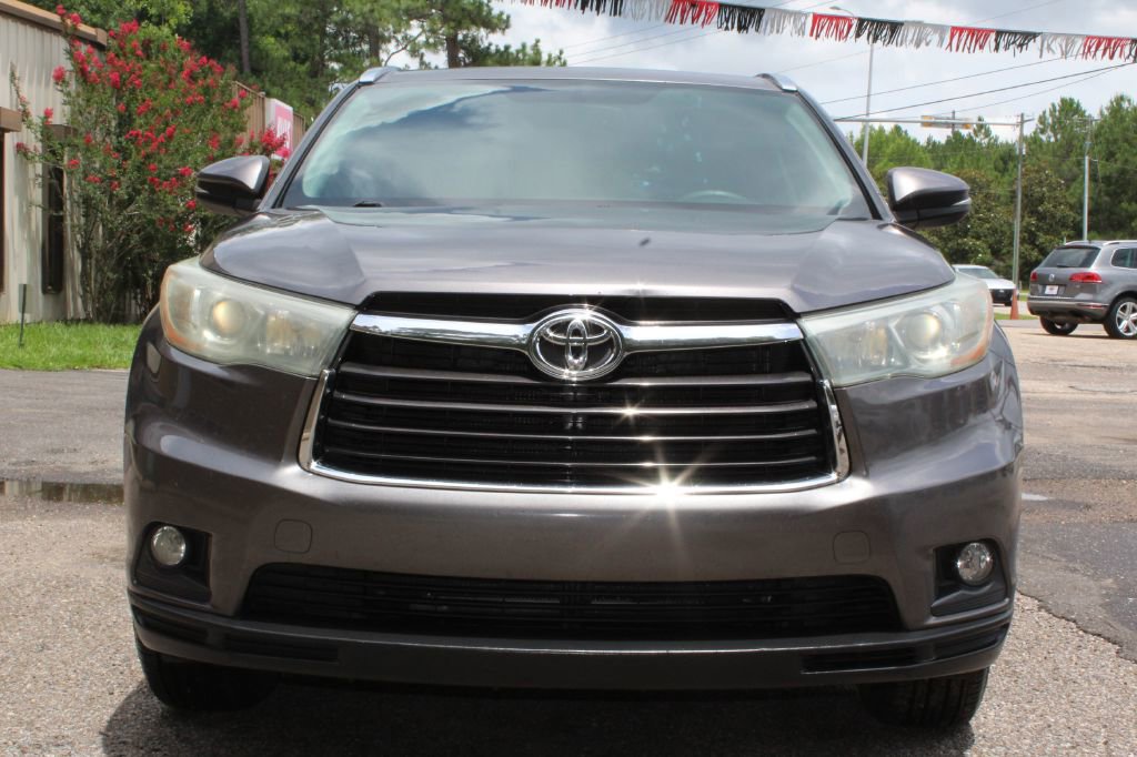 Used 2015 Toyota Highlander XLE image 7