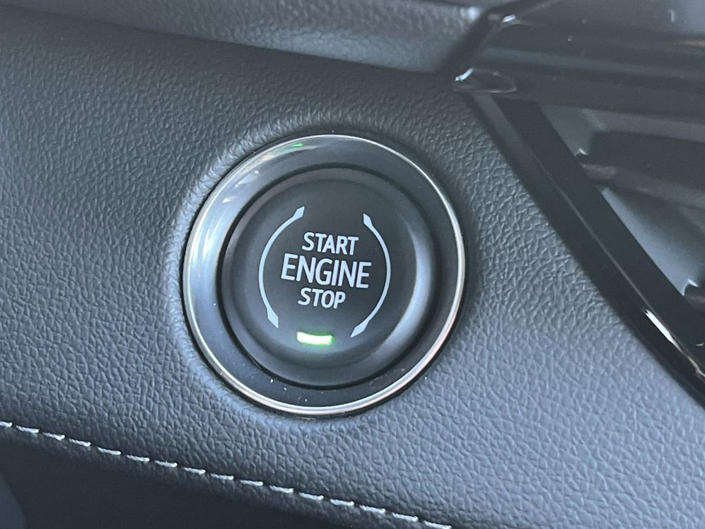 New 2026 Buick Enclave Avenir FWD image 8