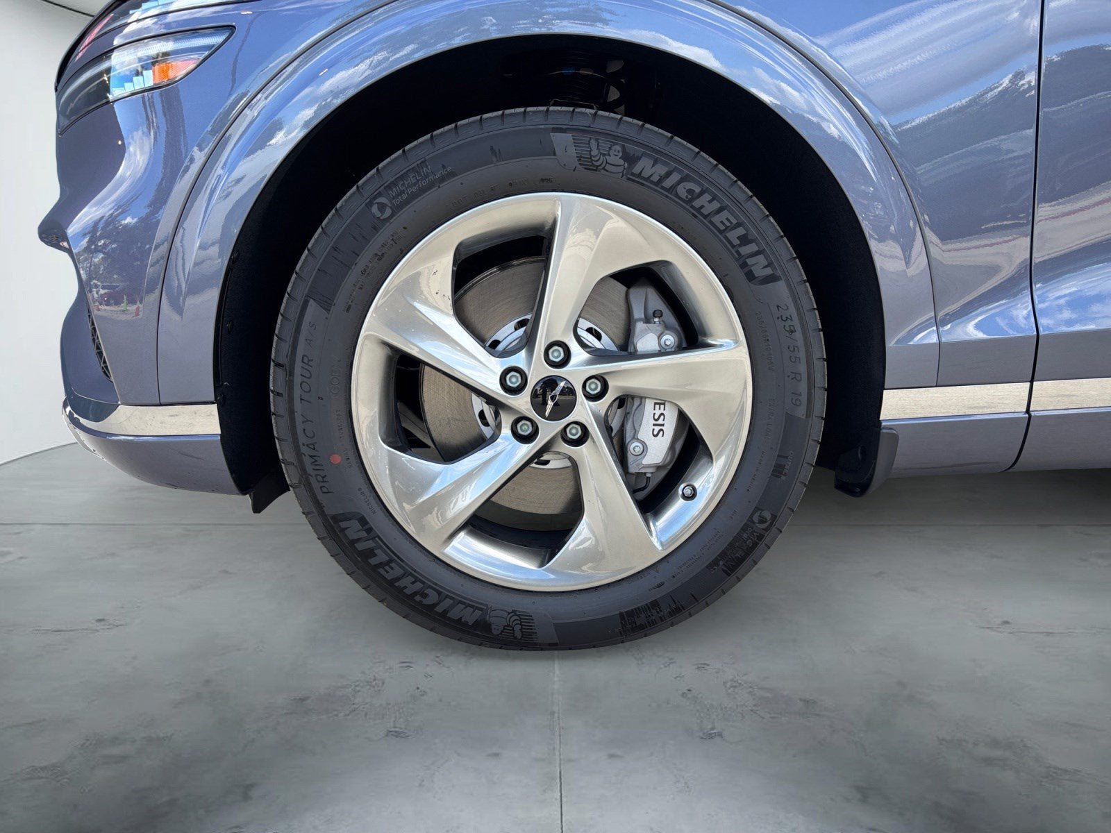 New 2026 Genesis GV70 2.5T AWD/4WD image 14