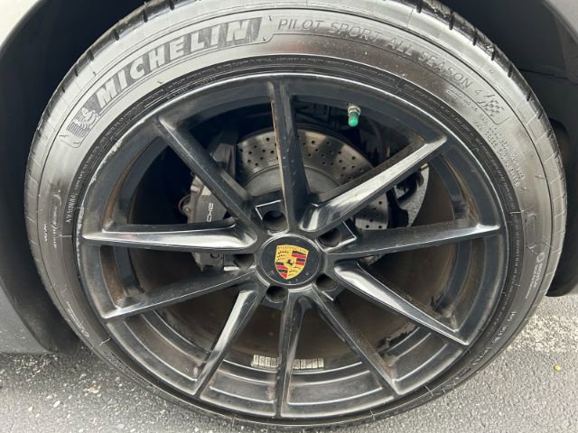 Used 2014 Porsche Cayman Coupe image 32