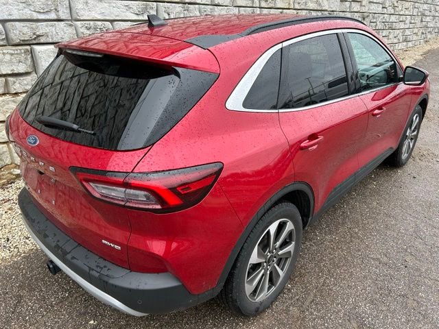 Certified 2023 Ford Escape Platinum w/ Premium Technology Package image 5