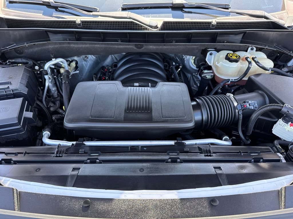 Used 2021 Cadillac Escalade Premium Luxury w/ Performance Package RWD image 9