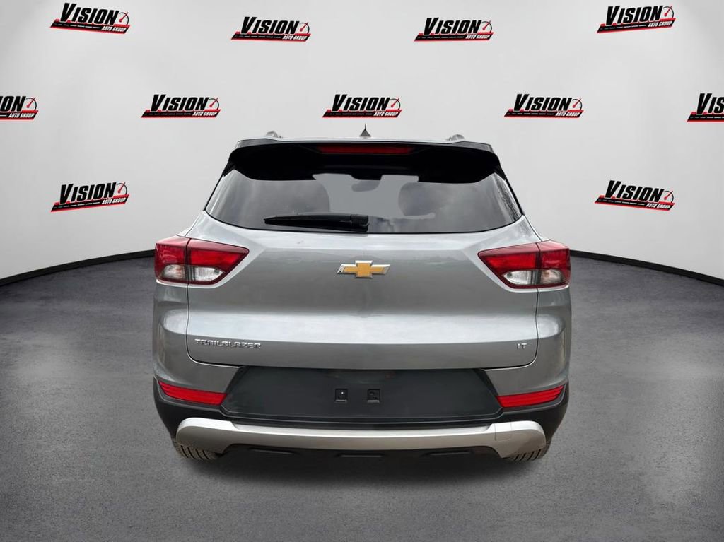 Used 2023 Chevrolet TrailBlazer LT FWD image 6