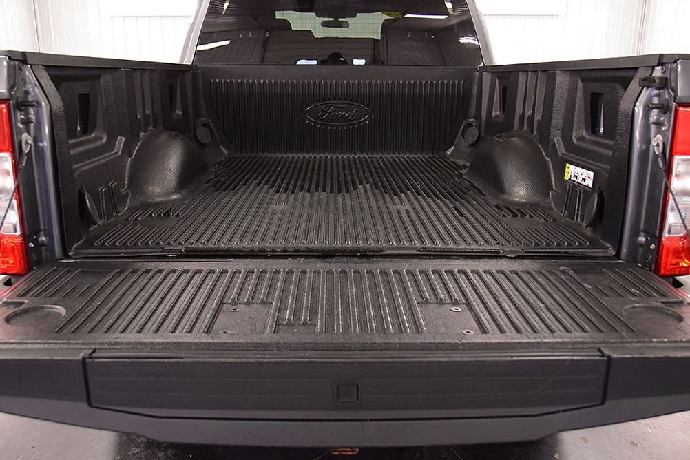 Used 2022 Ford F250 XL w/ STX Appearance Package AWD/4WD image 9