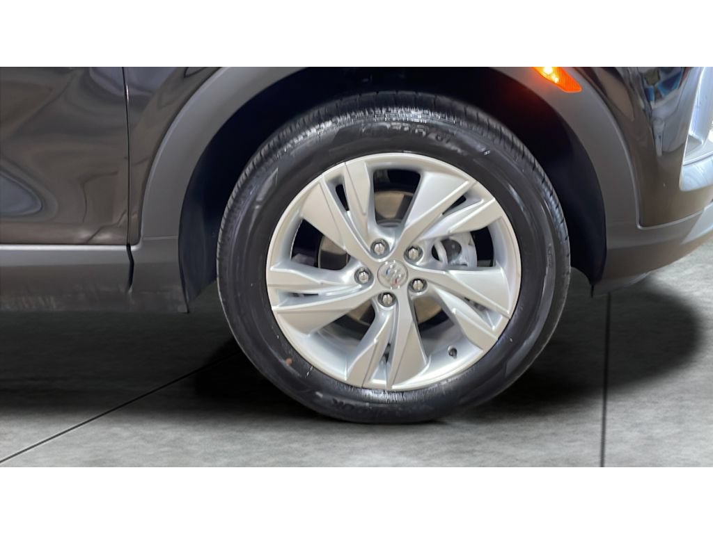 Used 2024 Buick Encore GX Preferred AWD/4WD image 20