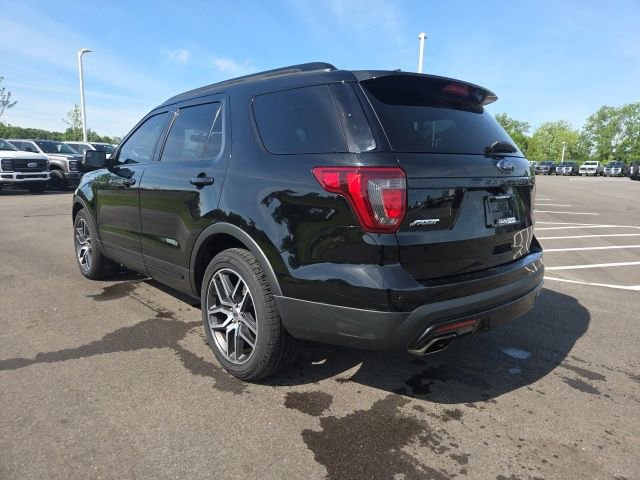 Used 2017 Ford Explorer Sport AWD/4WD image 16