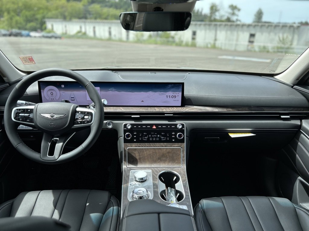 Used 2025 Genesis GV80 2.5T Advanced image 24