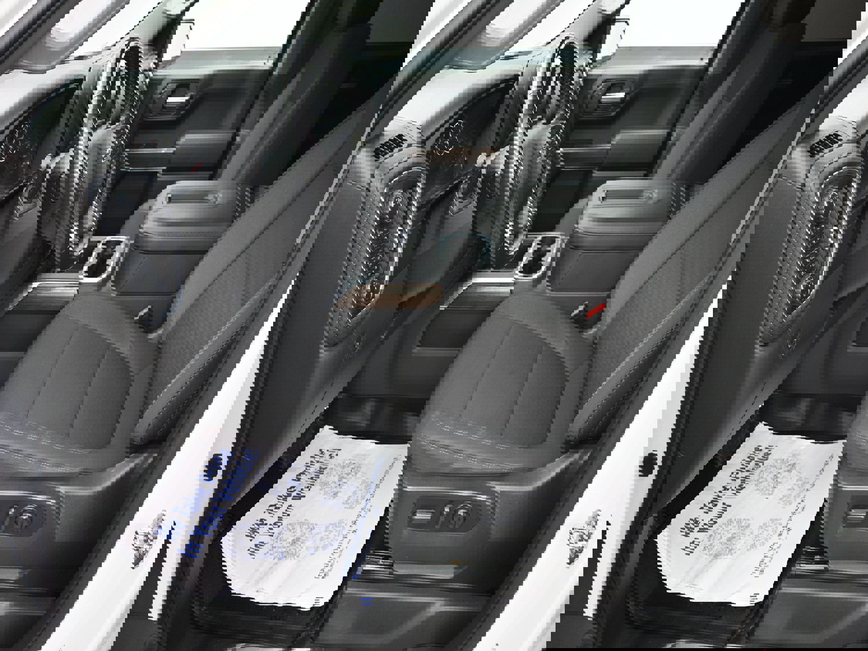 Used 2021 Chevrolet Silverado 1500 LT Trail Boss w/ Bed Protection Package image 10