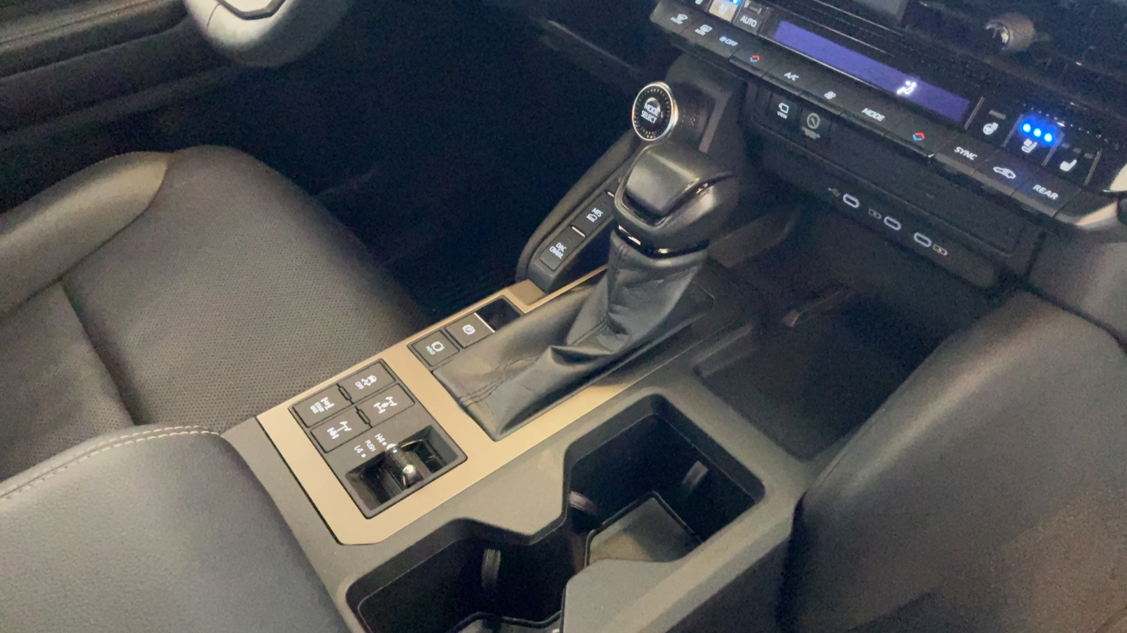 Used 2024 Toyota Land Cruiser AWD/4WD image 56