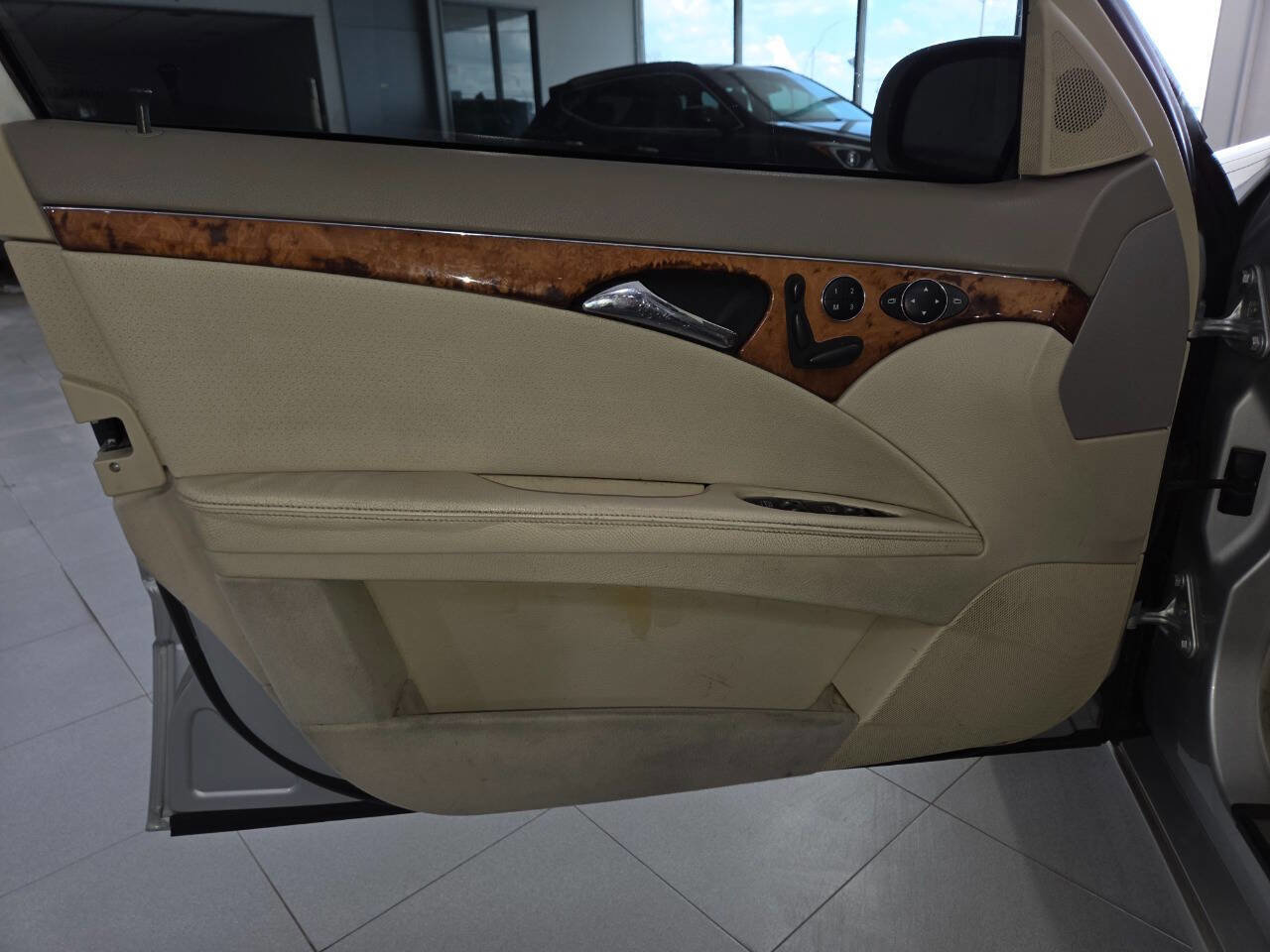 Used 2004 Mercedes-Benz E 320 Wagon image 13
