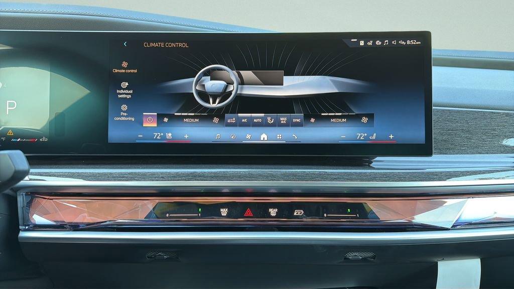 New 2026 BMW 760i xDrive image 26