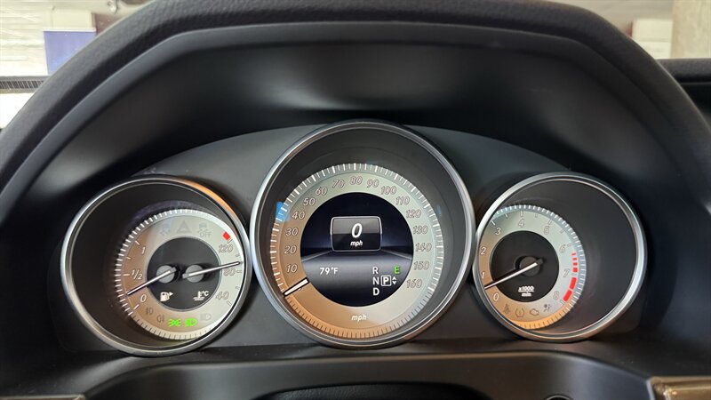 Used 2015 Mercedes-Benz E 350 4MATIC Sedan image 12
