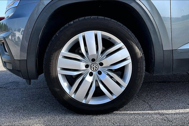 Used 2019 Volkswagen Atlas SE w/ Panoramic Sunroof Package FWD image 35