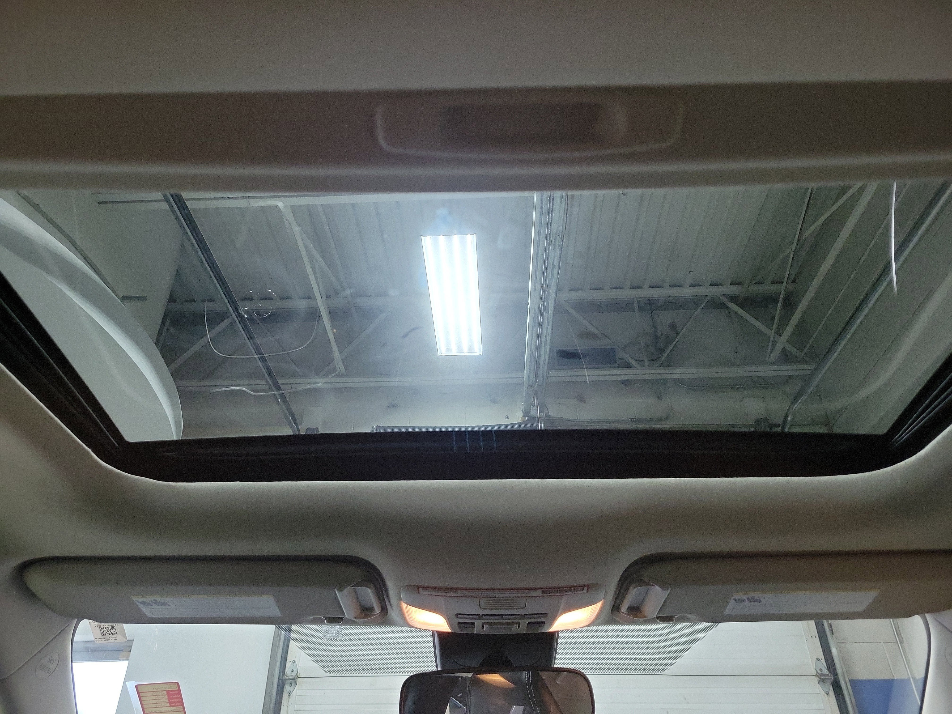 Used 2020 Toyota Corolla XLE image 14