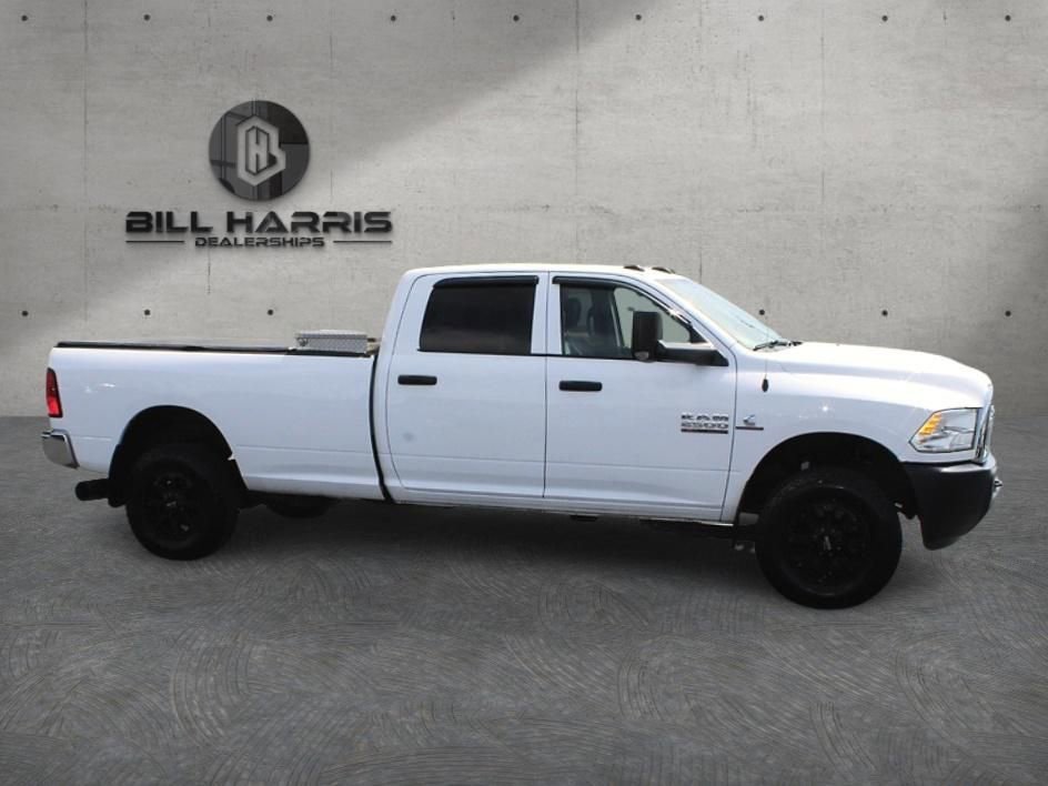 Used 2015 RAM 2500 Tradesman w/ Chrome Appearance Group AWD/4WD image 3