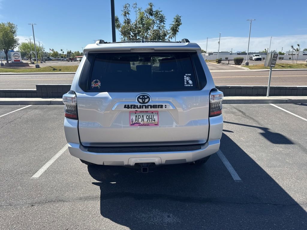 Used 2020 Toyota 4Runner SR5 Premium w/ Moonroof Package image 2