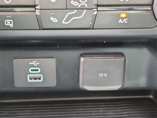 Used 2024 Ford F250 XLT w/ FX4 Off-Road Package image 23