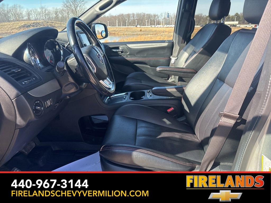 Used 2019 Dodge Grand Caravan GT image 5
