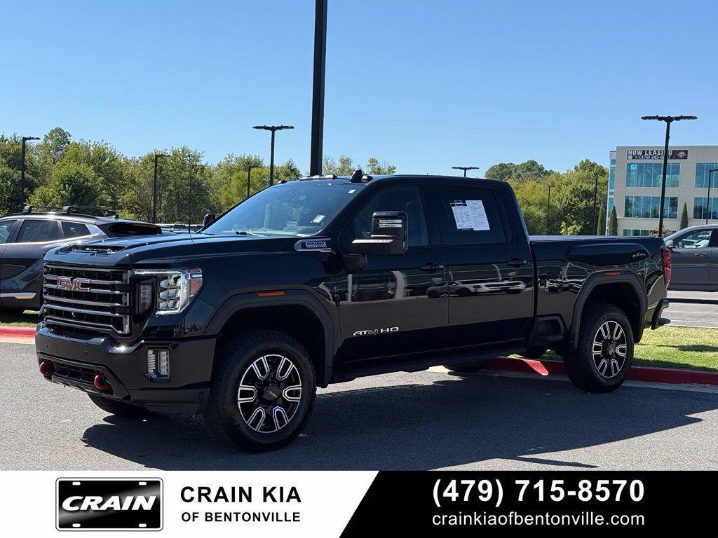 Used 2021 GMC Sierra 2500 AT4 w/ AT4 Premium Plus Package AWD/4WD image 3