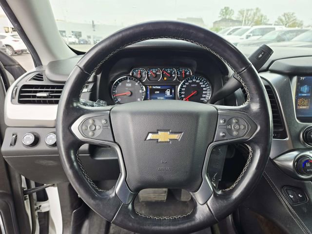 Used 2015 Chevrolet Suburban LT image 6