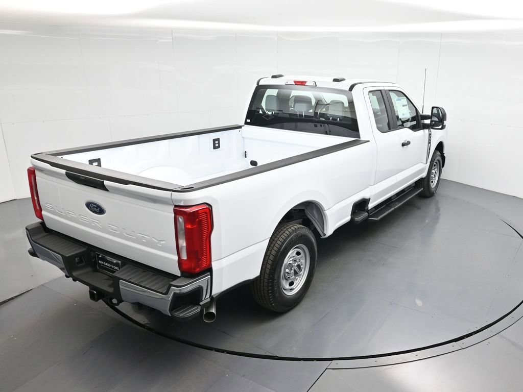 New 2026 Ford F350 XL w/ XL Chrome Package image 40